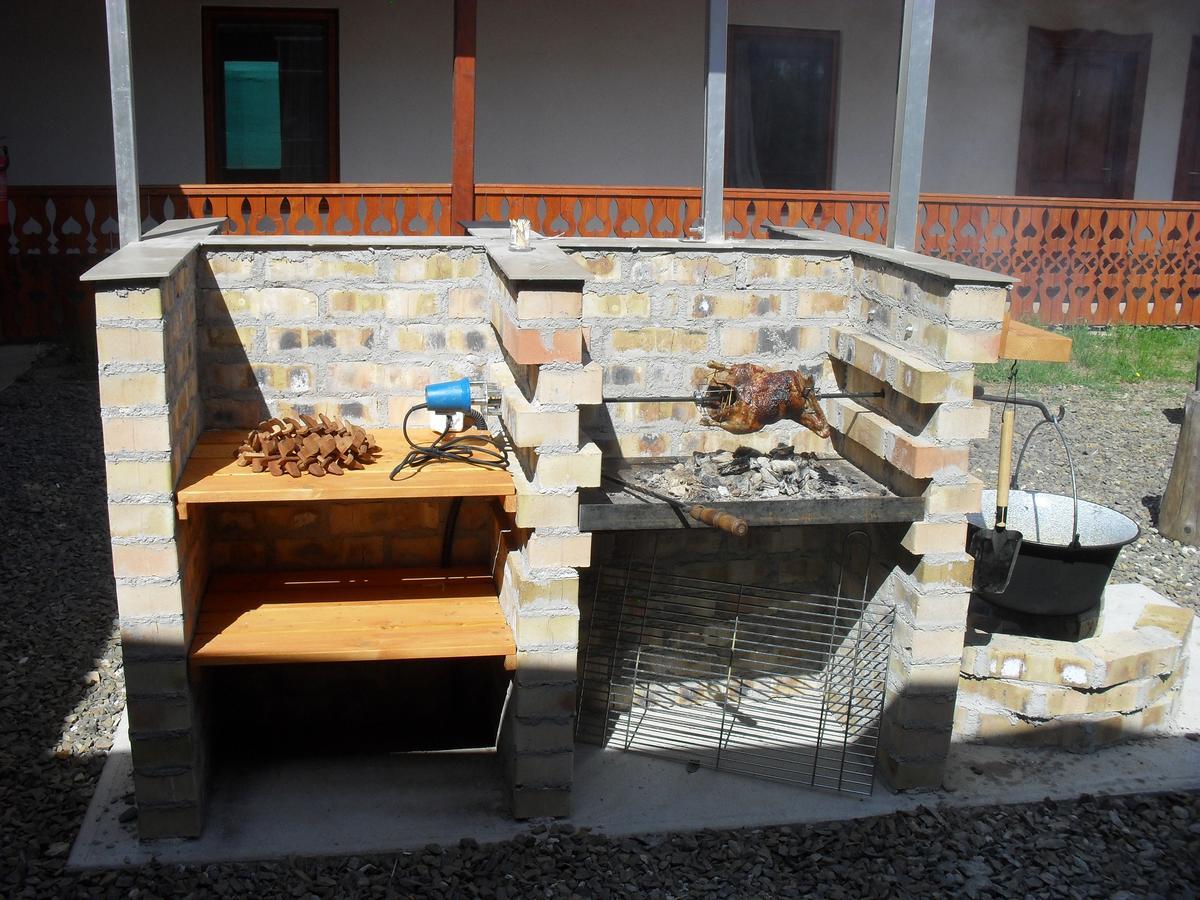 Nyakiglab Villa Szegi Exterior foto